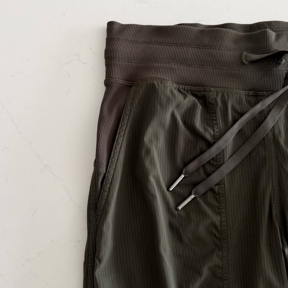 lululemon dance studio jogger 29” olive - Picture 6 of 16